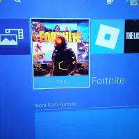 فوری فروش ps4 دیسک خور ۵۱۲ گیگ