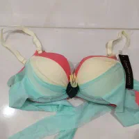 لباس زیروارداتی