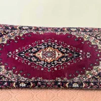 دو عدد پشتی طرح فرش