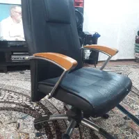 صندلی چرخون