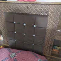 فروش تخت و تشک زرین در حد نو