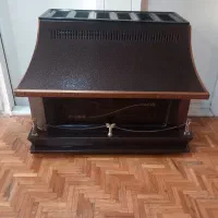 بخاری شومینه کاملاادرحدنوسالم تمیز