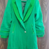 پالتو|لباس|گرگان, |دیوار