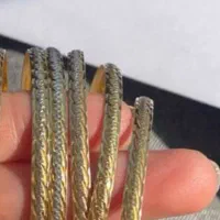 تعدادی النگو سالم و تمیز فقط ۱۰۰ بالای قیمت تابلو