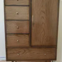 کمد لباس چوبی