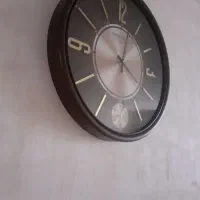 ساعت دیواری