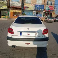 ۲۰۶v8کروزدار