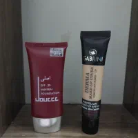 لوازم آرایشی کرم پودر