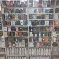 استخدام فروشنده و همکار در فروشگاه عطر و ادکلن|استخدام بازاریابی و فروش|تهران, صادقیه|دیوار