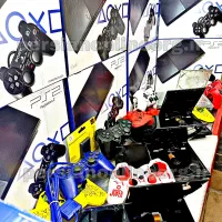 گیم استیک / Sony / ps4 دنیایی از بازی خاطره انگیز