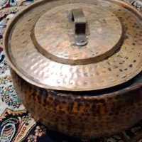 تعدادی مس|ظروف پخت‌وپز|زنجان, |دیوار