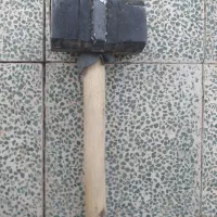 پتک ۷ کیلوی و دسته چوب گردو نو|ابزارآلات|بروجرد, |دیوار