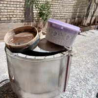 تنور گازی درب ریلی .سبد حصیری .میز چوبی.الک