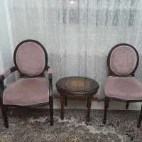 مبل نیم ست ۵نفره ب همراه میز