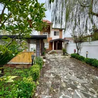 ویلاباغ دوبلکس 300 متری سنددار چسبیده به جنگل