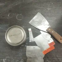 رنگ و آمیز و بتونه کار