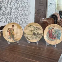 باکس دلنوشته بعلاوه زیر لیوانی و بشقاب چوبی دکور