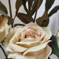 گل مصنوعی به همراه گلدون  گل کالباس و لیمویی|گل مصنوعی|تهران, نظام‌آباد|دیوار