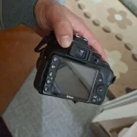 دوربین نیکون d3400 به همراه لنز ۷۰ .۳۰|دوربین عکاسی و فیلم‌برداری|شیراز, فضل‌آباد|دیوار