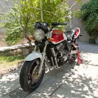 cb1000 مدل 1998