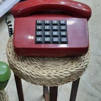 تلفن نوستالژی قدیمی|کلکسیون اشیاء عتیقه|رشت, هلال احمر|دیوار