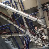 یک نفر نیرو جهت کار تاسیسات مکانیکی ساختمان