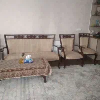 مبلمان بسیارشیک وتمیز|مبلمان خانگی و میز عسلی|فولادشهر, C5|دیوار
