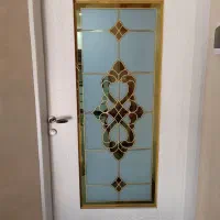سندبلاست و طراحی روی شیشه شیشه
