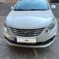 جک J4 مدل۴۰۱ درحد صفر