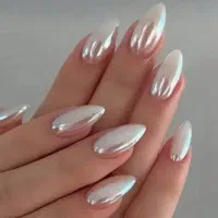 کاشت ناخن 350 و ترمیم 250 تومان