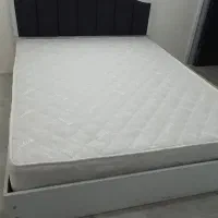 تخت و تشک دو نفره کاملا نو