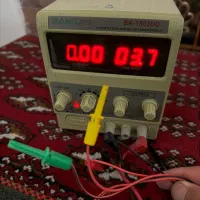 منبع تغذیه نو ۱۵ ولت ۲ آمپر