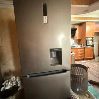 یخچال فریزر نقره ای