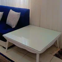 یک عدد میز بزرگ سفید شیک|مبلمان خانگی و میز عسلی|شهرکرد, |دیوار