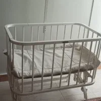 تخت گهواره کنار مادر|تخت و صندلی بچه|پاکدشت, پاکدشت (مامازند)|دیوار