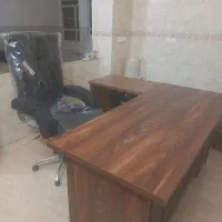 میز مدیریت همراه با صندلی|مبلمان اداری|یزد, |دیوار