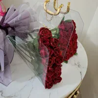 گل رز فلاور بگ دسته گل کادو تولد