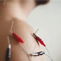 فیزیوتراپی ،طب سوزنی ،طب فیزیکی در منزل|خدمات آرایشگری و زیبایی|قم, باسکول|دیوار