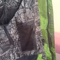 کاپشن  آمریکایی اصل|لباس|شیراز, اصلاح‌نژاد|دیوار