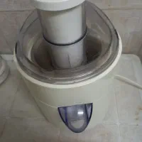 آب میوه گیری سه کاره|آبمیوه‌گیر و آب‌مرکبات‌گیر|رشت, رودبارتان|دیوار