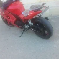 هیوسانگ ۲۵۰ جفت سیلندر روشن مدارک تکمیل