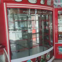 یخچال و ویترین شیرینی فروشی