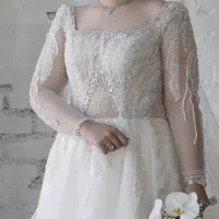 لباس عروس یقه خشتی شیک سایز ۴۰ تا ۴۴