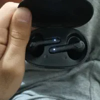 2تا ایرپاد و ساََعت با کارتون و ضمانت تست حضوری|لوازم جانبی موبایل و تبلت|کرمان, |دیوار