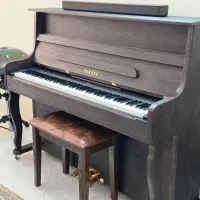 کابین و میز یاماها|پیانو، کیبورد، آکاردئون|مشهد, دانشجو|دیوار