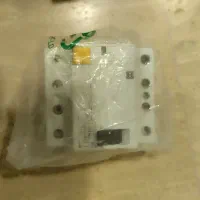 فیوز و محافظ جان