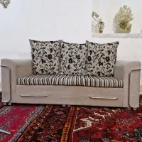 مبل هفت نفره تمیز و سالم کار کرده با ۳تامیز عسلی