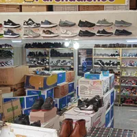 دنیای کفش فرشاد (قیمت تولیدی)|خدمات پیشه و مهارت|مراغه, |دیوار