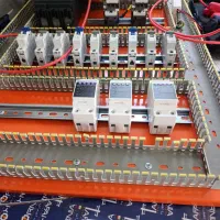 برقکشی صنعتی ومعمولی به صورت حرفه ای|خدمات پیشه و مهارت|بم, |دیوار