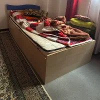 تخت خواب ۱ نفره